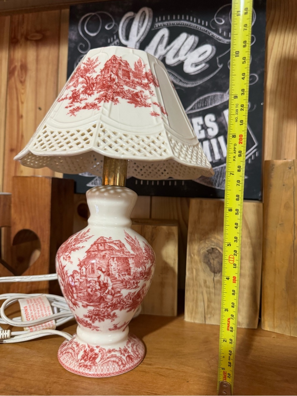 Vintage medium porcelain lamp